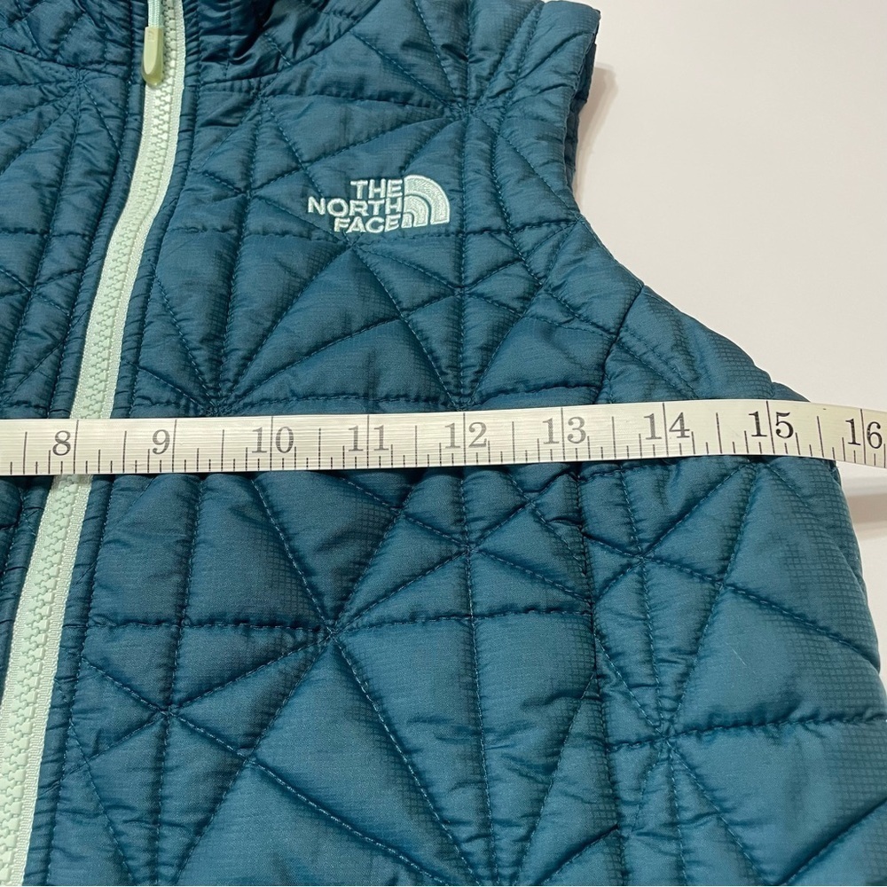 The North Face Women's Turquoise Quilted Vest Size XS - Picture 3 of 8